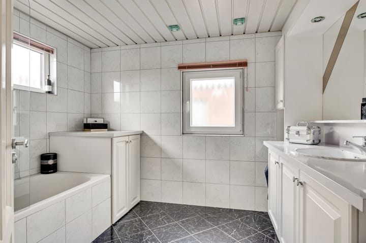 Foto 13 van St.Luciaweg 1