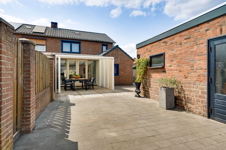 Foto 22 van St.Luciaweg 1