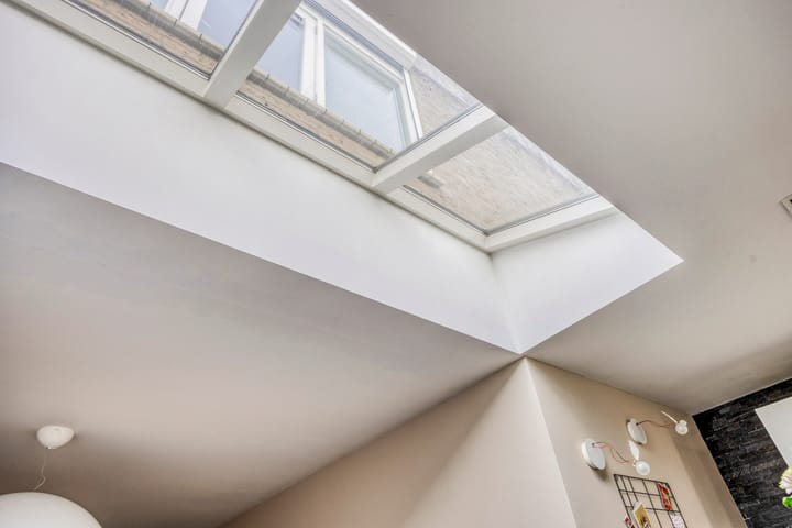 Foto 11 van Mostheuvelstraat 105