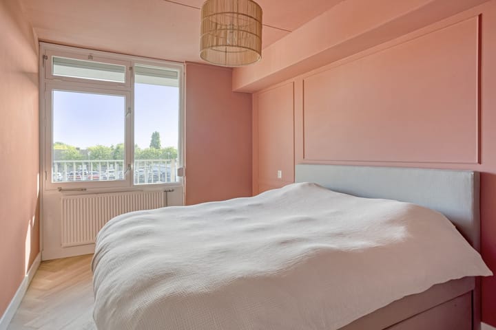 Foto 13 van Maaspoortweg 327