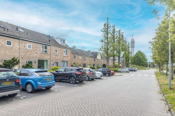 Foto 29 van Koningsvarenstraat 49