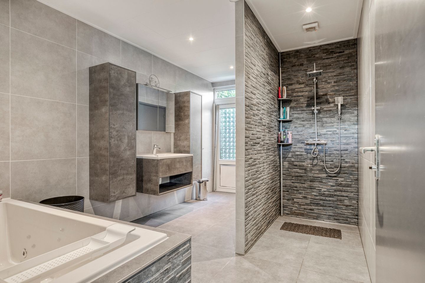 Foto 20 van Gladiolenlaan 1