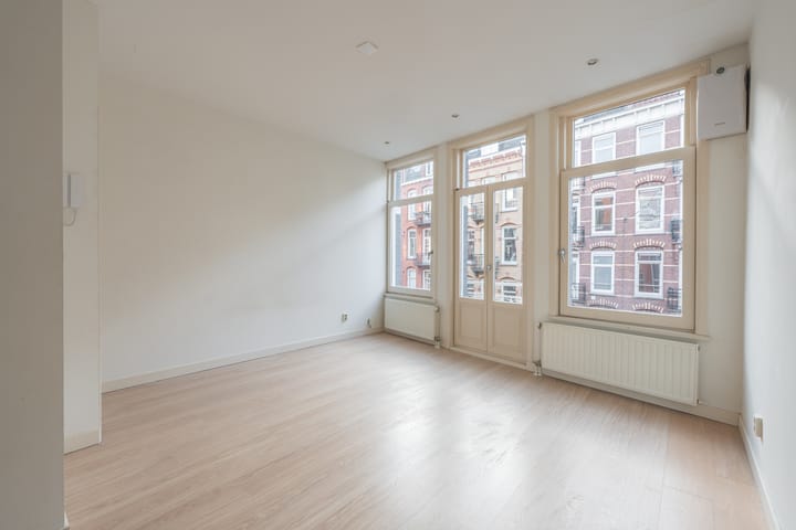 Foto 3 van Tweede Van der Helststraat 9-2