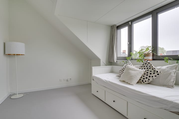 Foto 37 van Voedselbos Rijnvliet 16