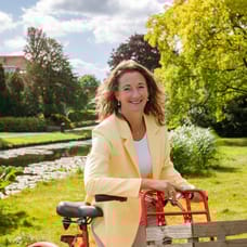 Suzanne van de Vijver - Commercieel Medewerker