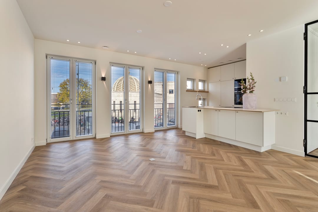 Photo 13 of Chris van Abkoudestraat 21