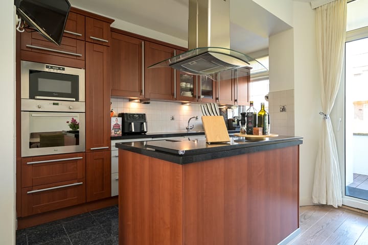 Foto 35 van van Faukenbergestraat 126