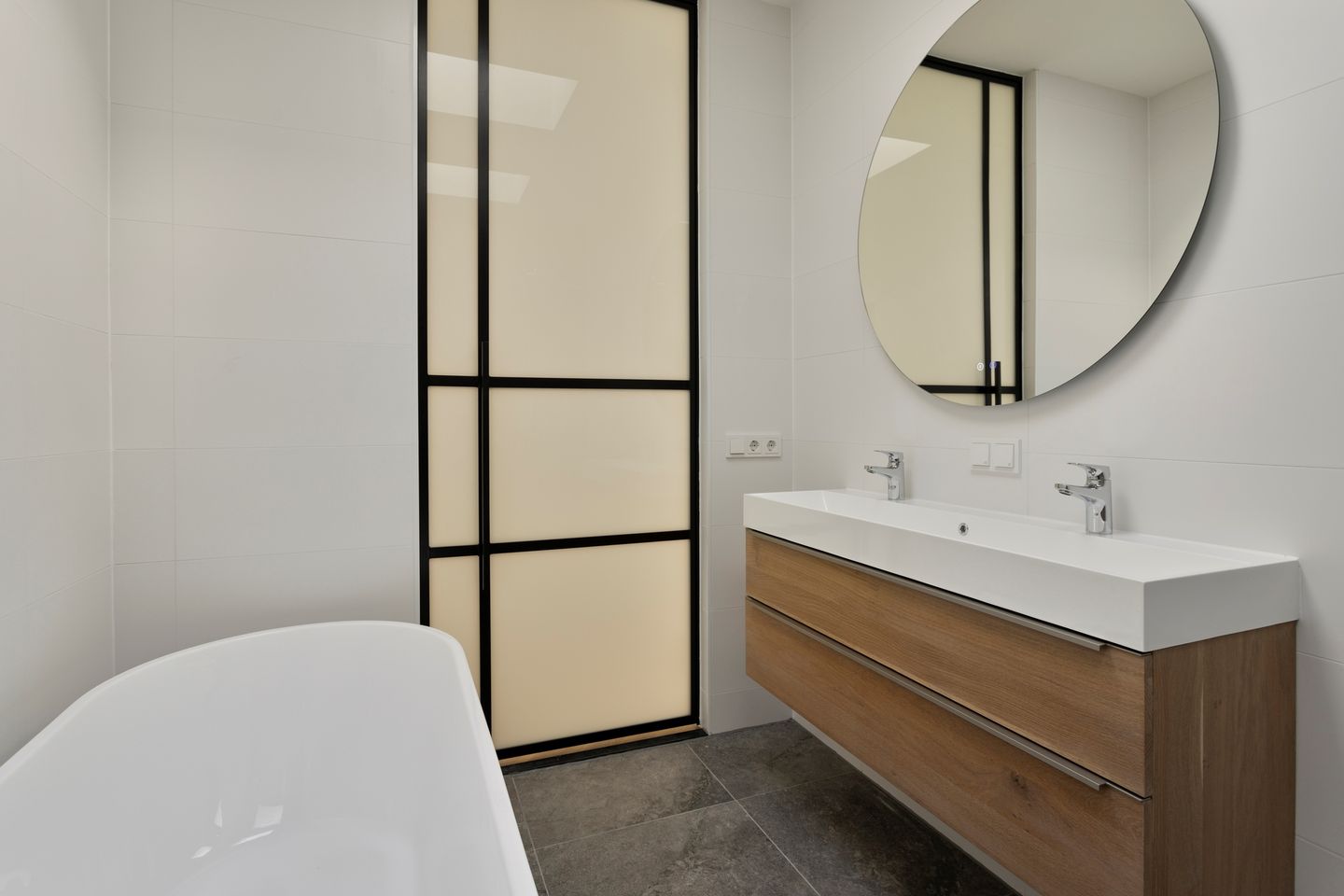 Photo 29 of Chris van Abkoudestraat 21