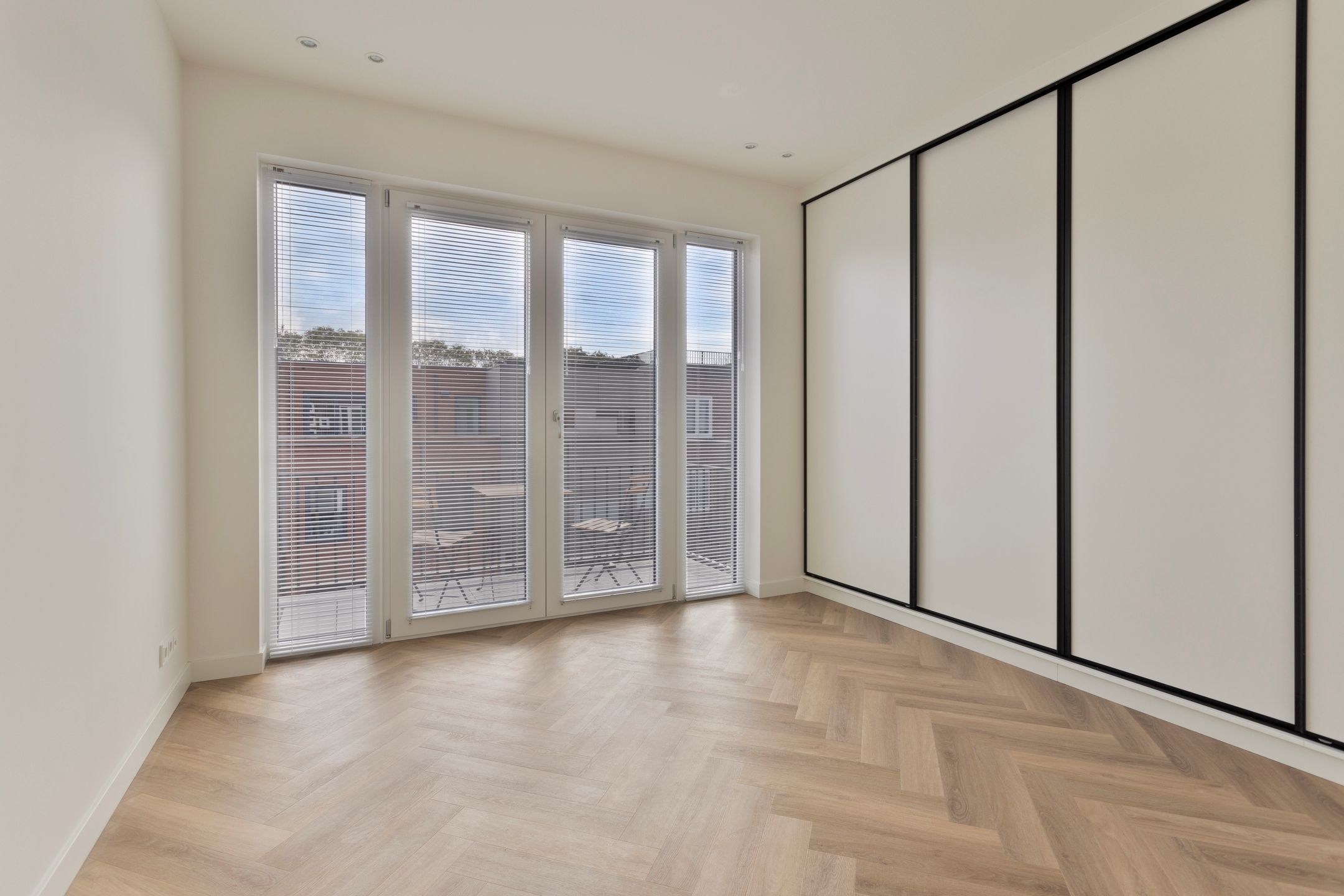 Photo 33 of Chris van Abkoudestraat 21