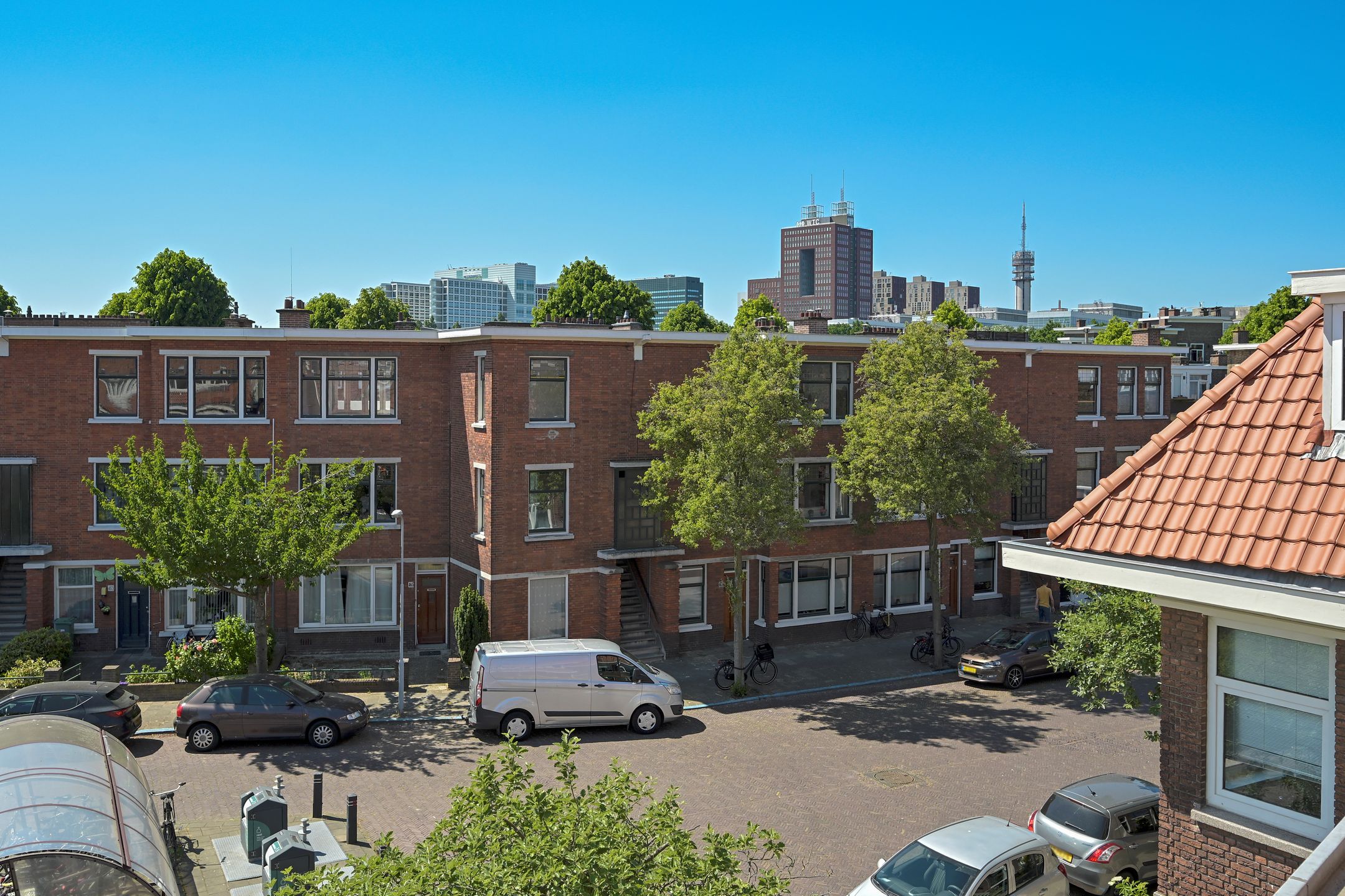 Photo 42 of van Faukenbergestraat 126