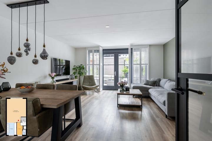 Foto 2 van Hof van Delftsesluis 29