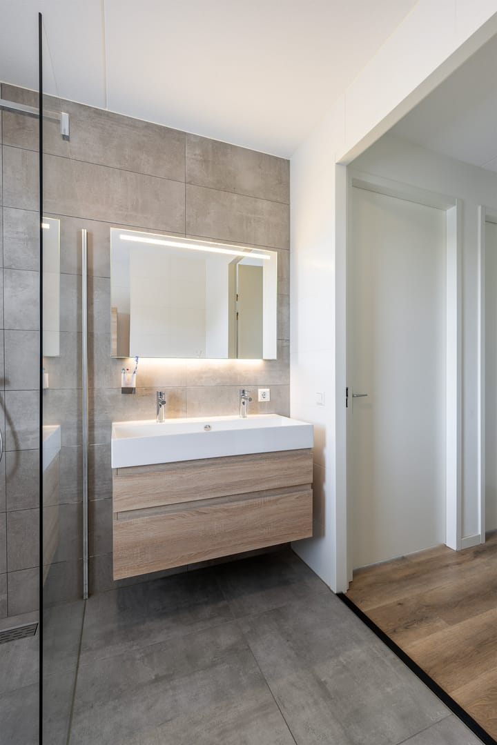 Foto 29 van Hof van Delftsesluis 29