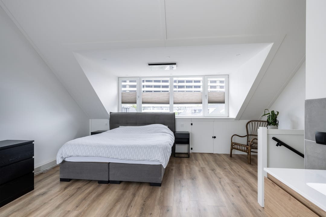 Foto 32 van Hof van Delftsesluis 29