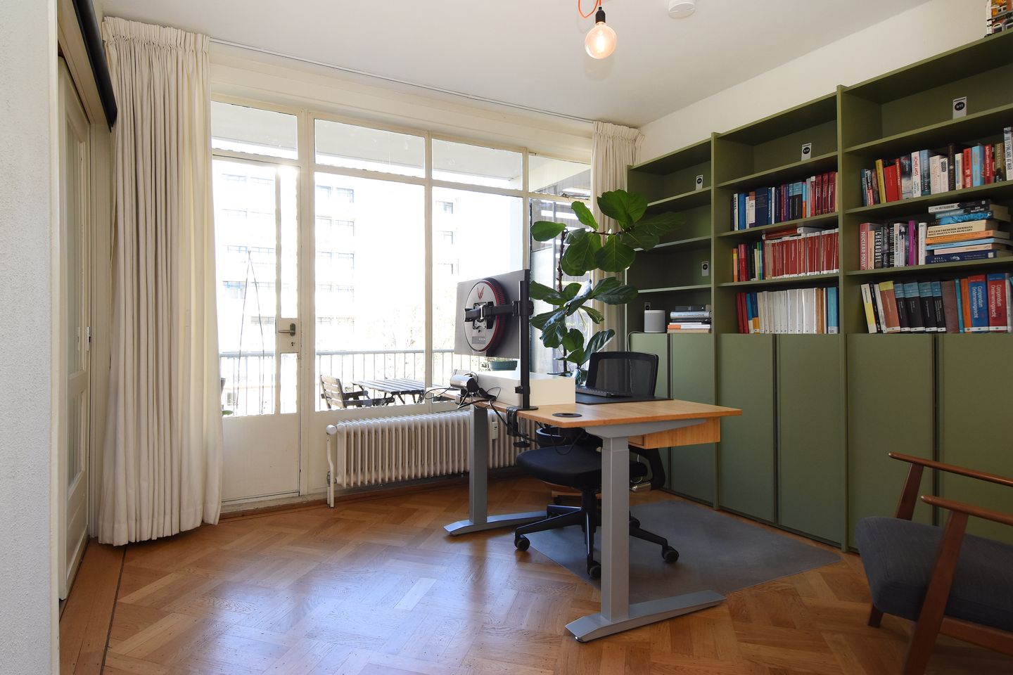 Foto 29 van Van Alkemadelaan 1028