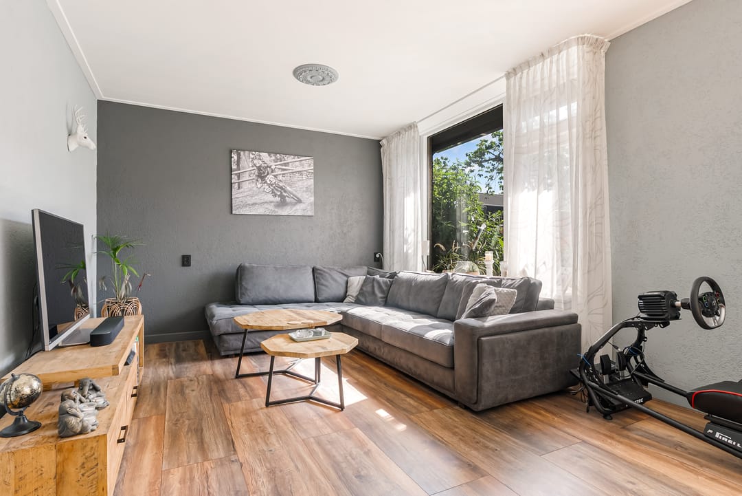 Foto 2 van Bazaltstraat 32