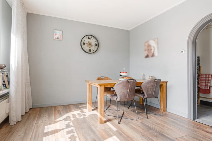 Foto 11 van Bazaltstraat 32