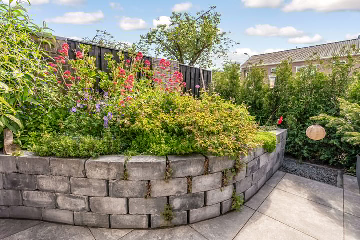 Foto 29 van Bazaltstraat 32