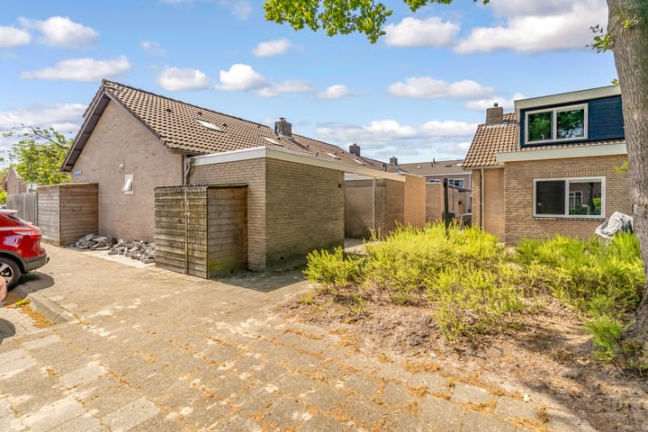 Foto 41 van Bazaltstraat 32