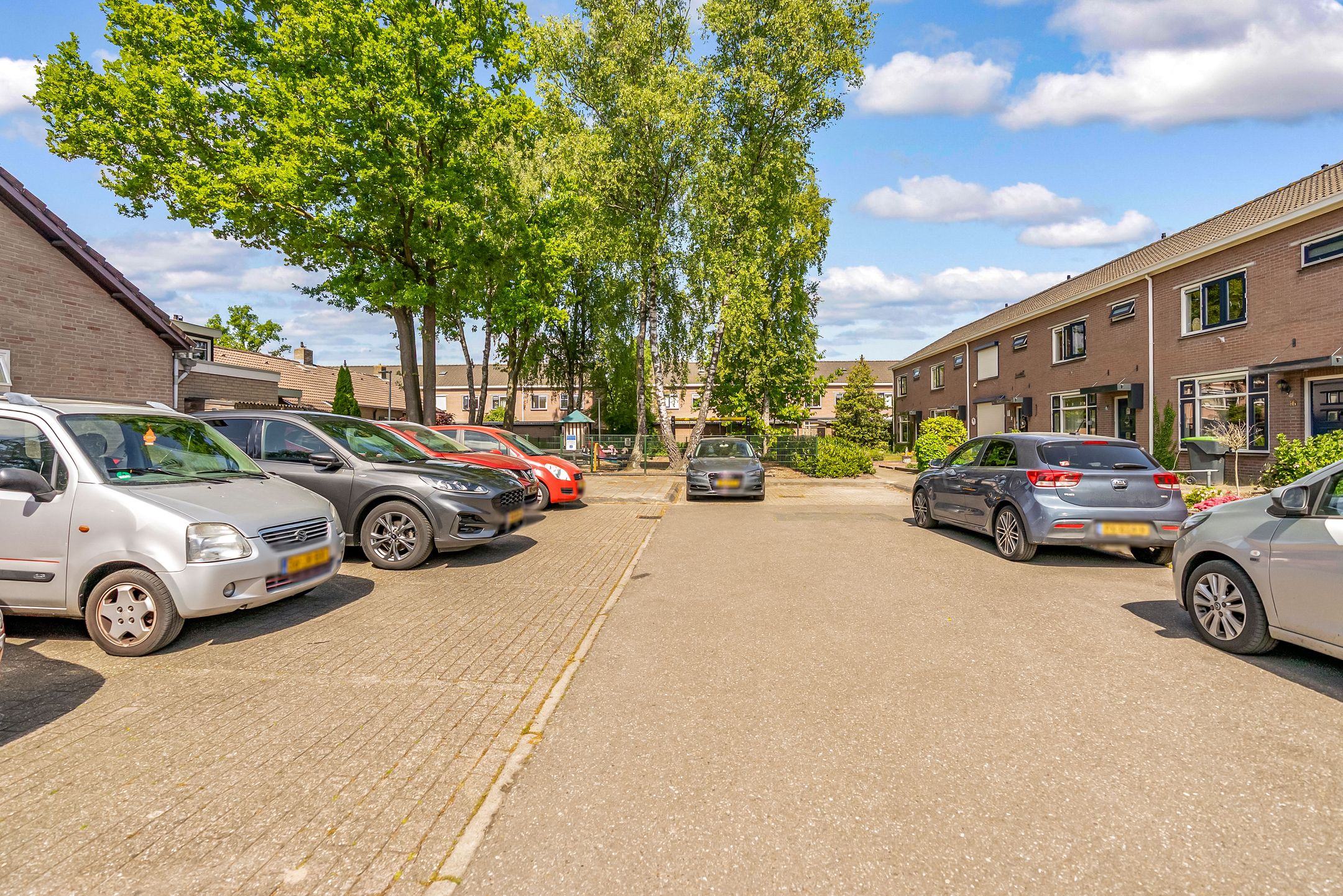 Foto 42 van Bazaltstraat 32