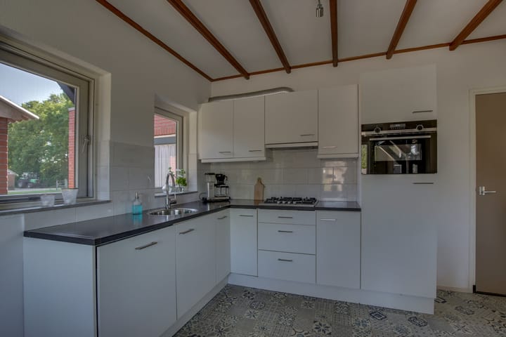 Foto 7 van Larenseweg 49