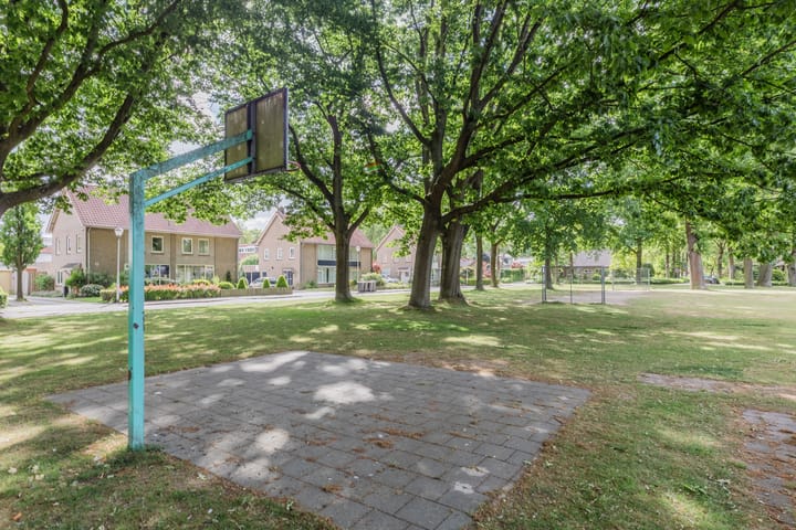 Foto 37 van Dom S. Dubuissonstraat 52