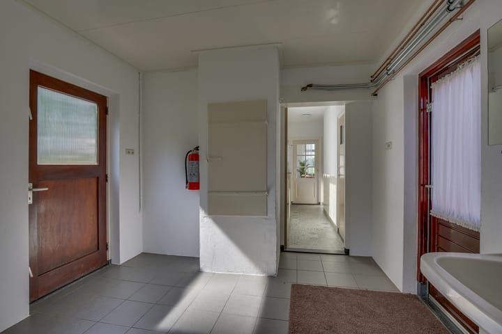 Foto 15 van Larenseweg 49