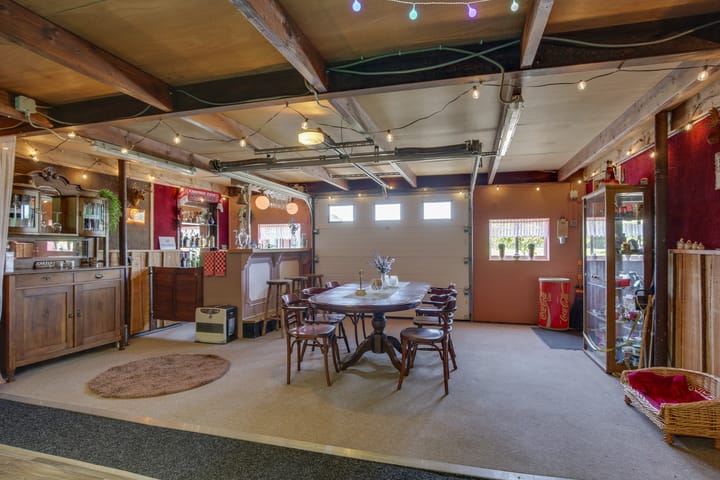 Foto 28 van Larenseweg 49