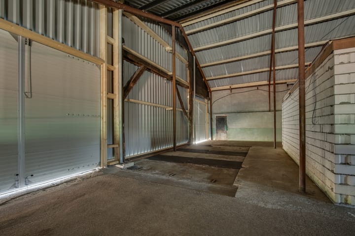 Foto 31 van Larenseweg 49