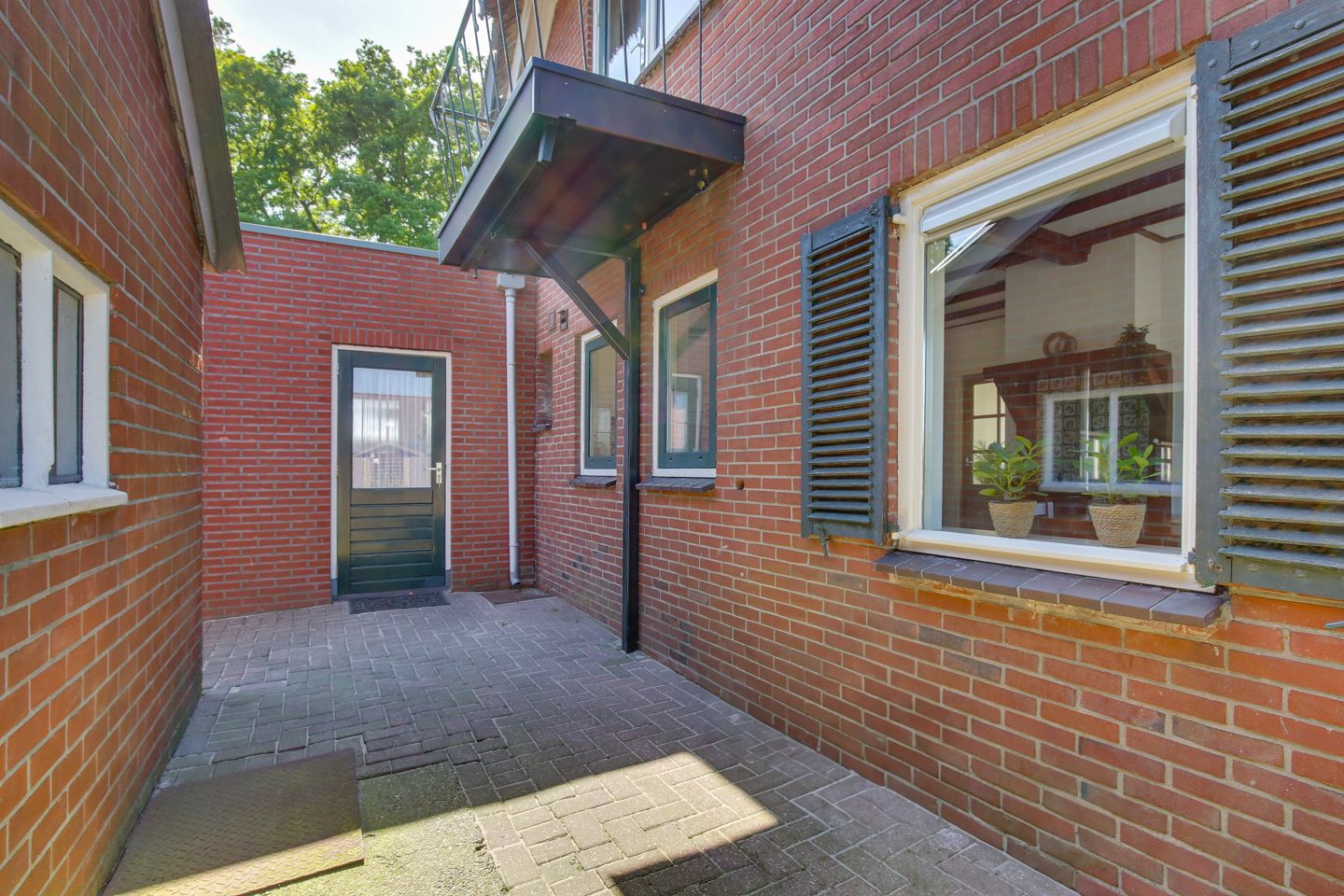 Photo 35 of Larenseweg 49