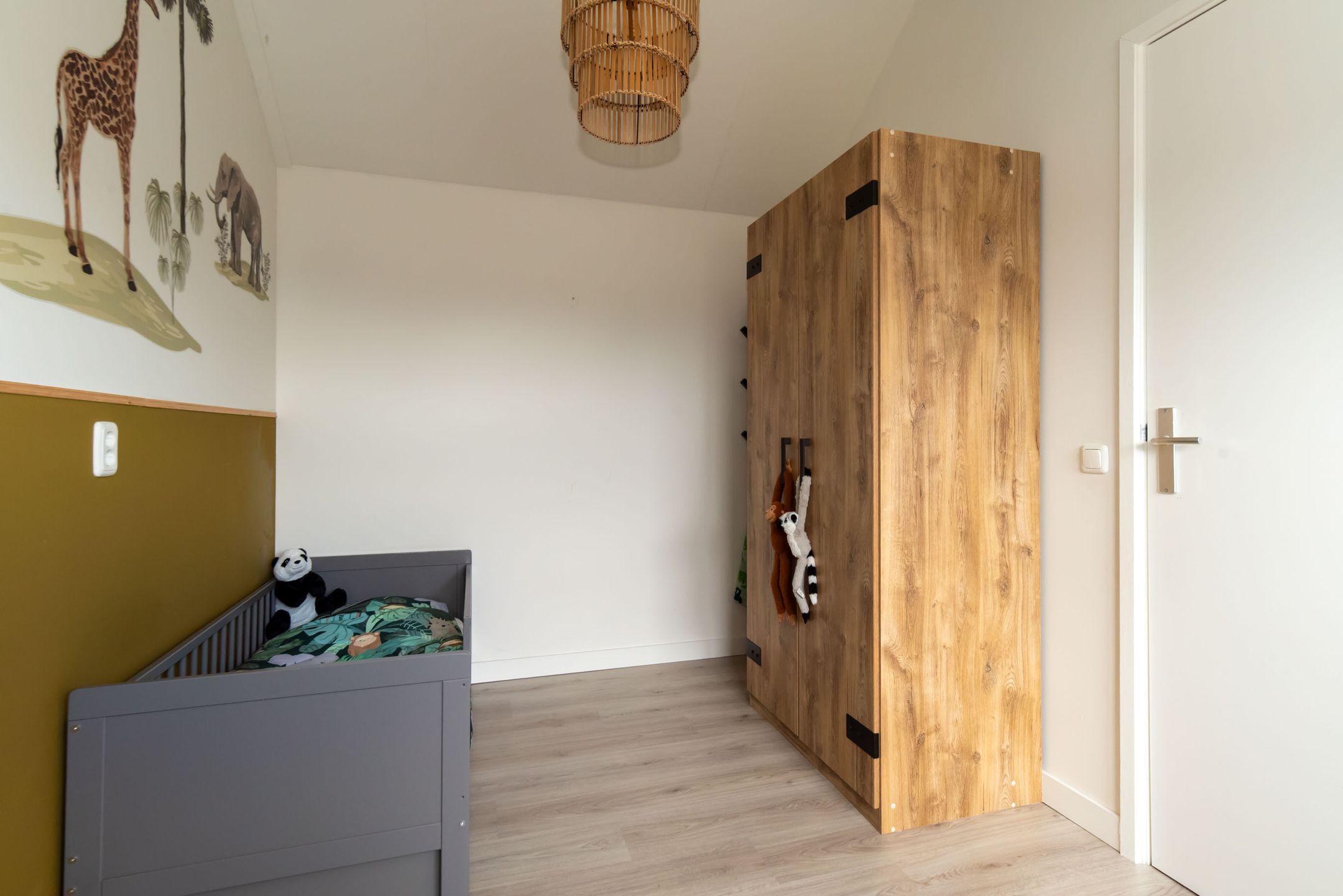 Photo 33 of Bereklauw 16