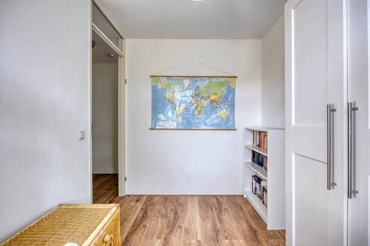 Foto 31 van Johannes Vermeerstraat 97