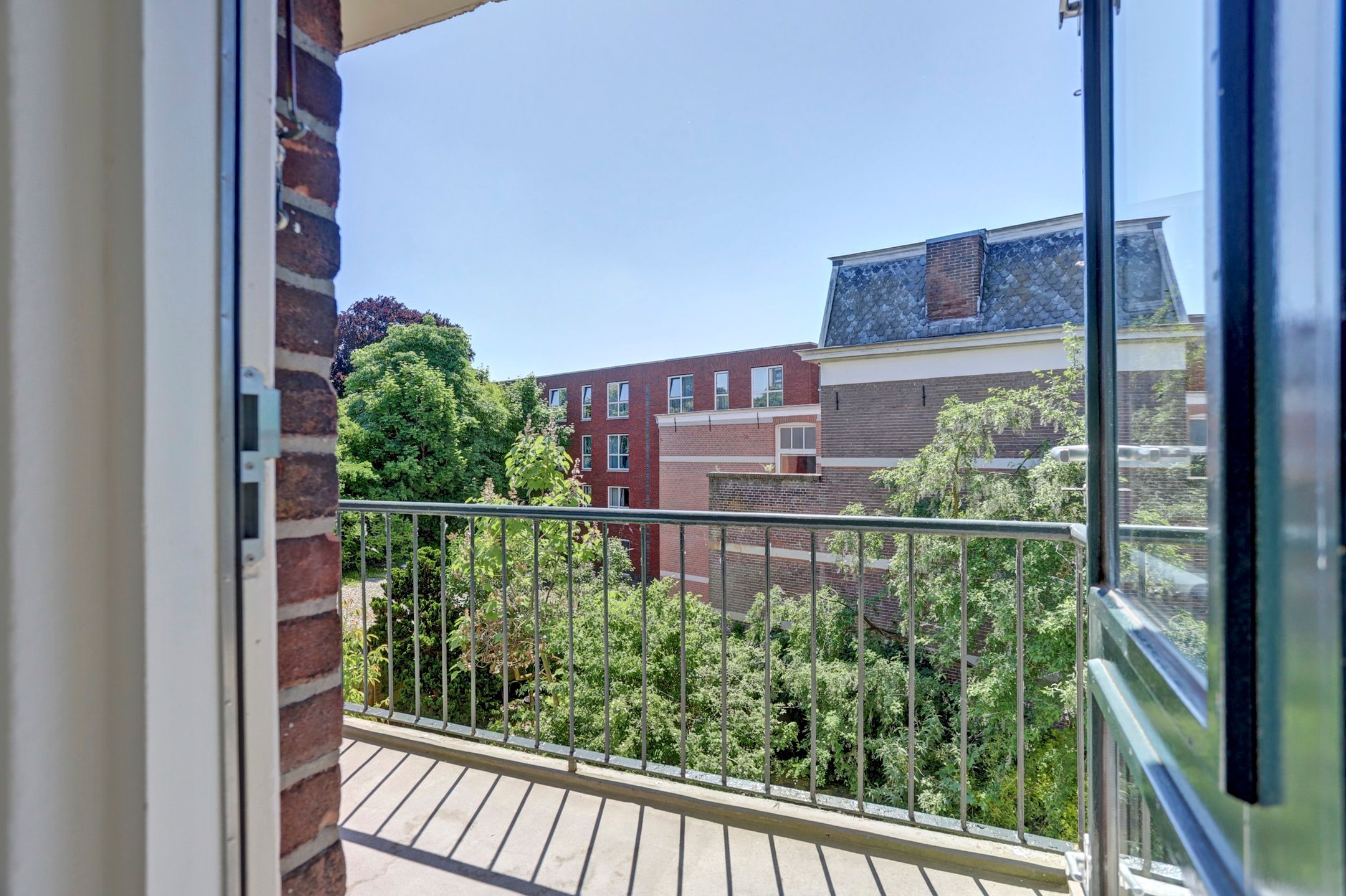 Foto 27 van Barbarossastraat 6