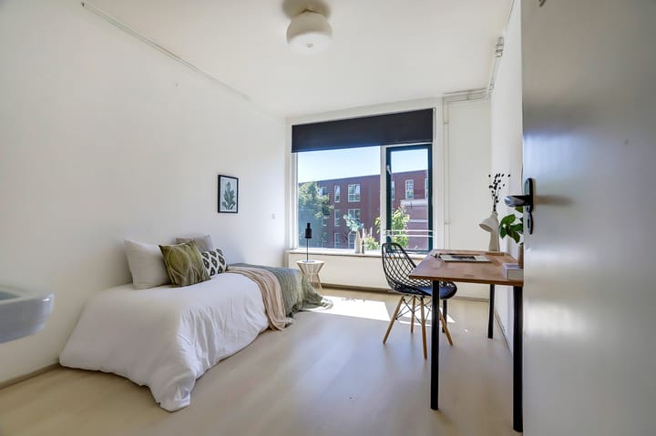 Foto 34 van Barbarossastraat 6