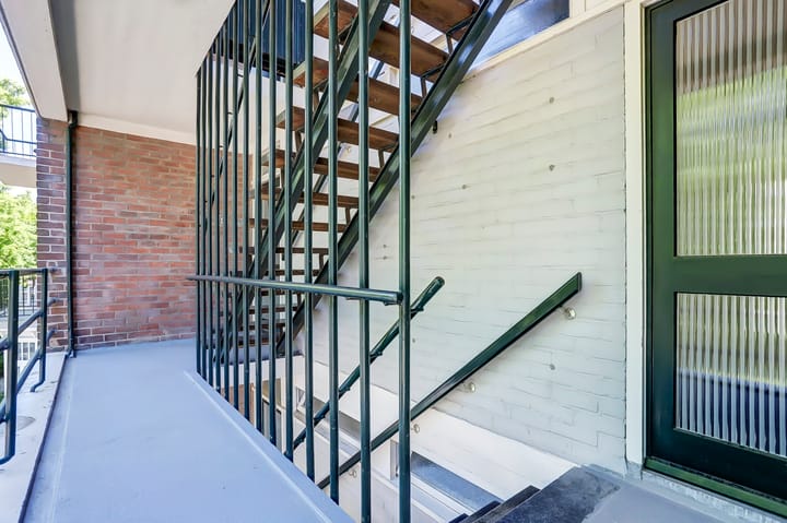 Foto 46 van Barbarossastraat 6