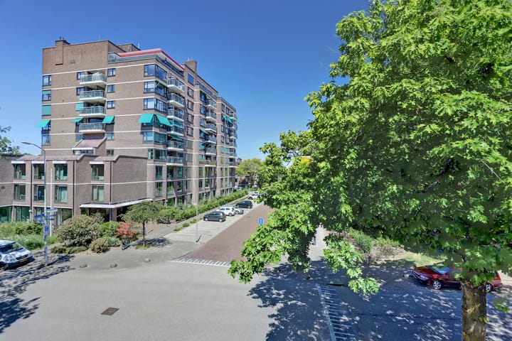 Foto 61 van Barbarossastraat 6