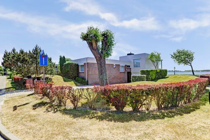 Foto 8 van Cederlaan 1