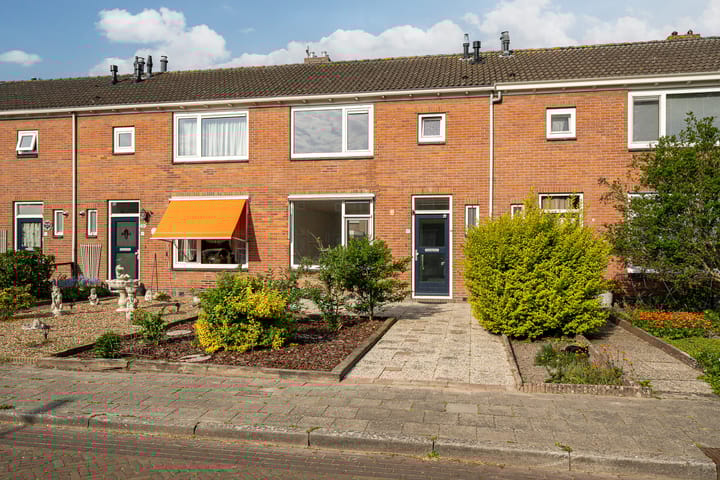 Foto 1 van Tjalkstraat 17