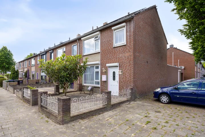 Pater Bleijsstraat 23