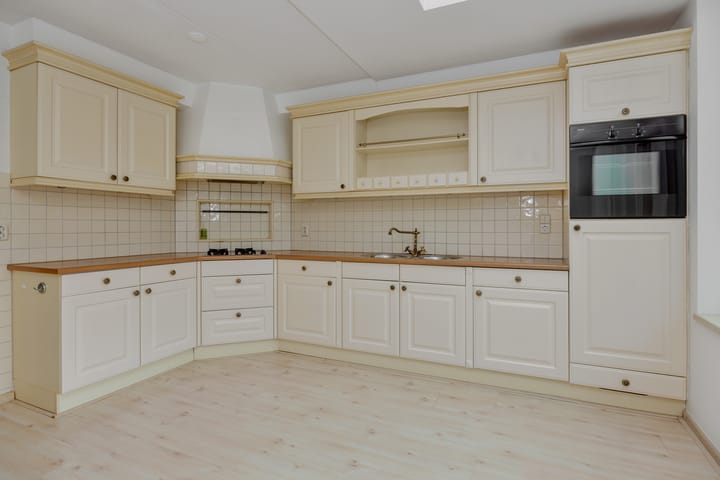 Foto 6 van Slutelakker 38