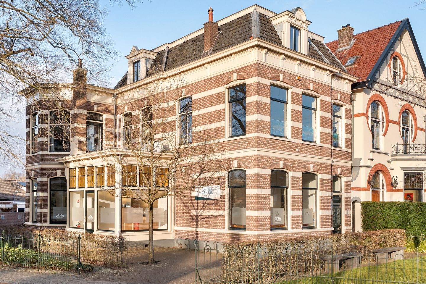 Bekijk foto 3 van Stationsweg 33