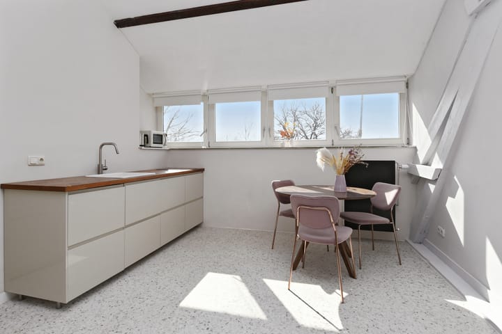 Foto 32 van Holstraat 13