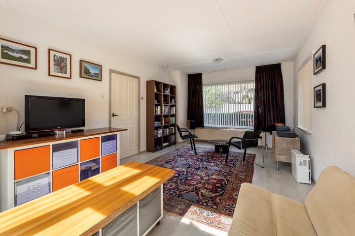 Foto 2 van Zonnebloemstraat 4