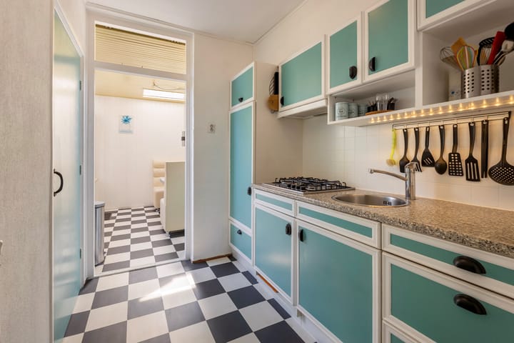 Foto 3 van Zonnebloemstraat 4