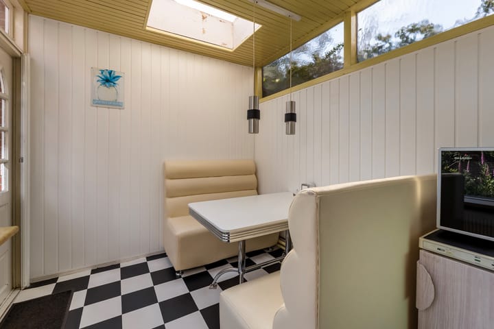 Foto 10 van Zonnebloemstraat 4