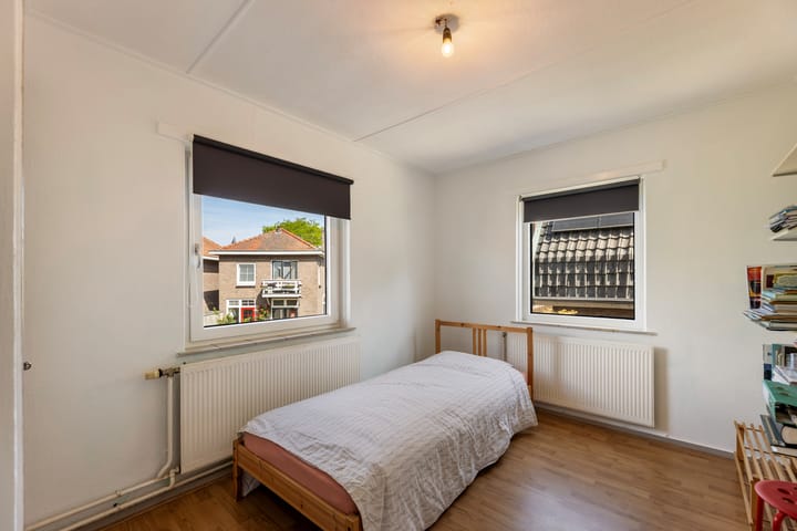 Foto 13 van Zonnebloemstraat 4