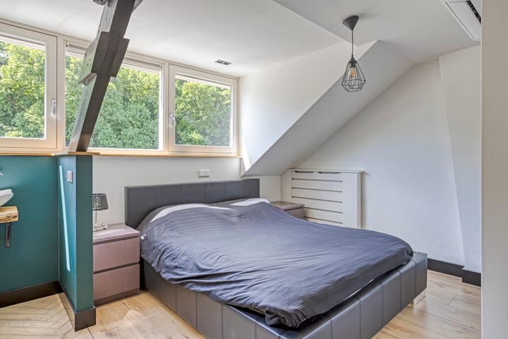 Photo 4 of Sint Josephstraat 69