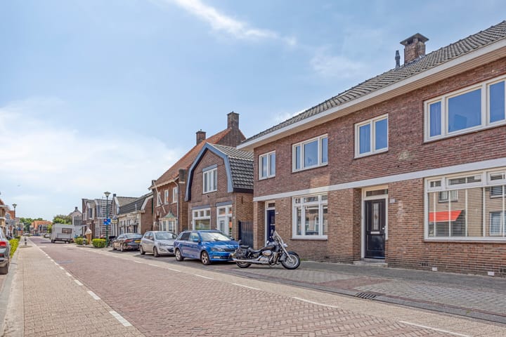 Photo 8 of Sint Josephstraat 69