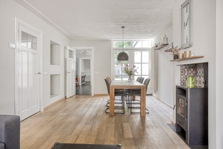 Photo 13 of Sint Josephstraat 69