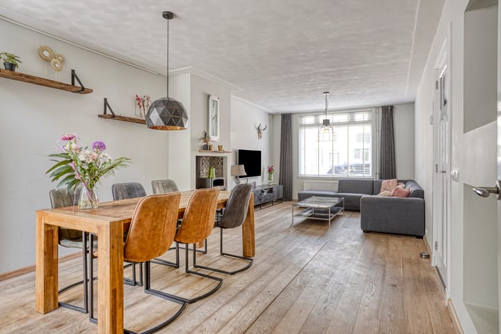 Photo 16 of Sint Josephstraat 69