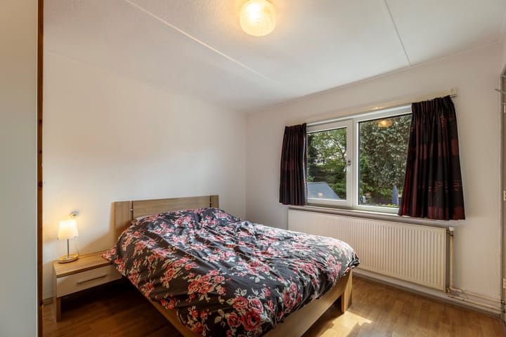 Foto 14 van Zonnebloemstraat 4